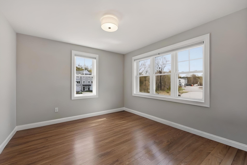 59 Castine St, Worcester, MA Photo #17