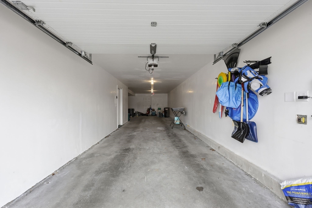 59 Castine St, Worcester, MA Photo #29