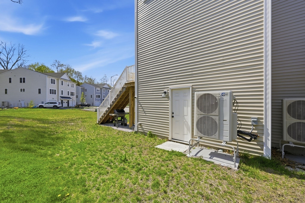 59 Castine St, Worcester, MA Photo #31