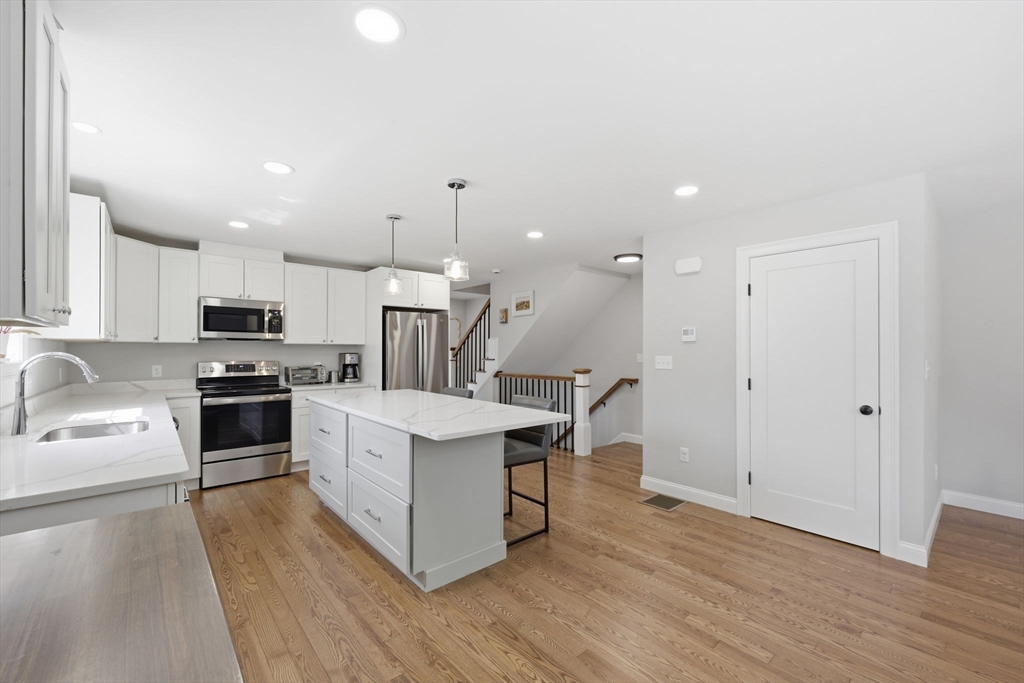 59 Castine St, Worcester, MA Photo #15