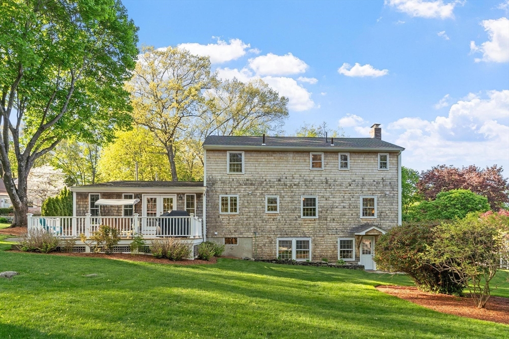 19 Dalton Road, Chelmsford, MA Photo #2