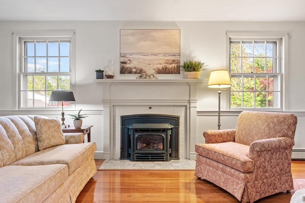 19 Dalton Road, Chelmsford, MA Photo #5