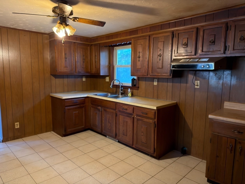 155 Southbridge Rd