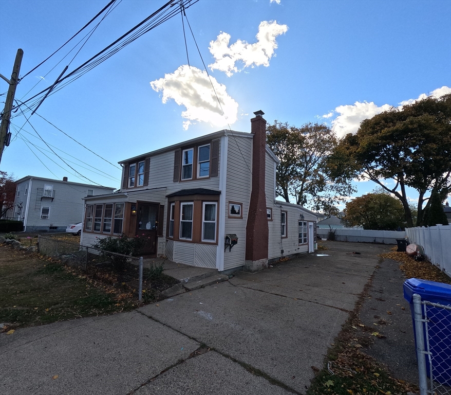 38 Chase St