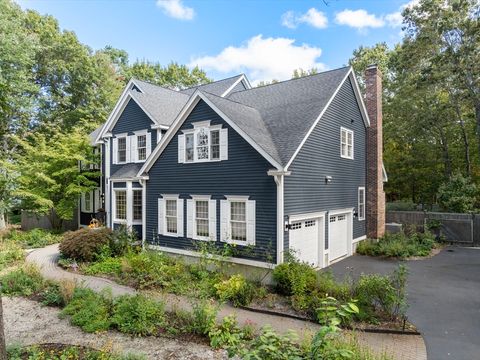 33 Whispering Way Stow MA 01775