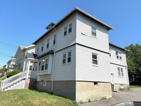 230 Fuller St
