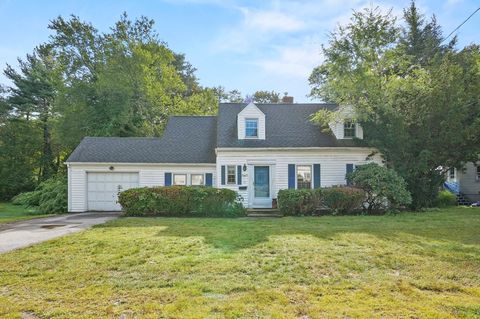 13 Garden St Auburn MA 01501