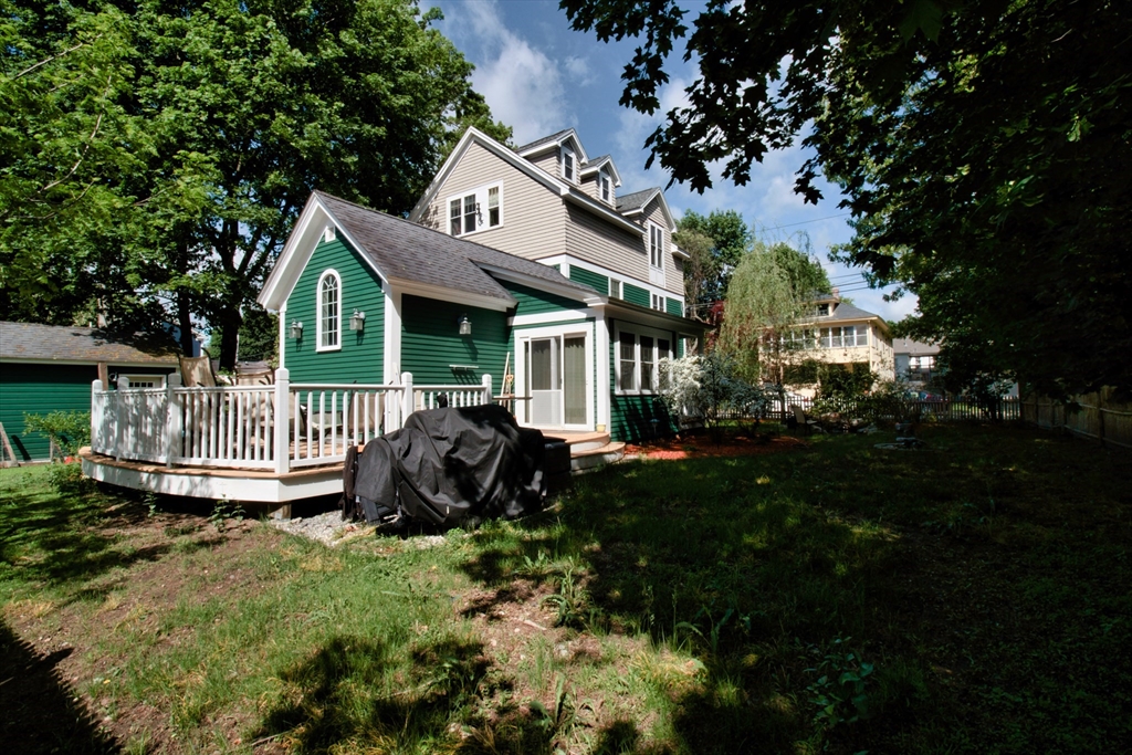 16 Washington St