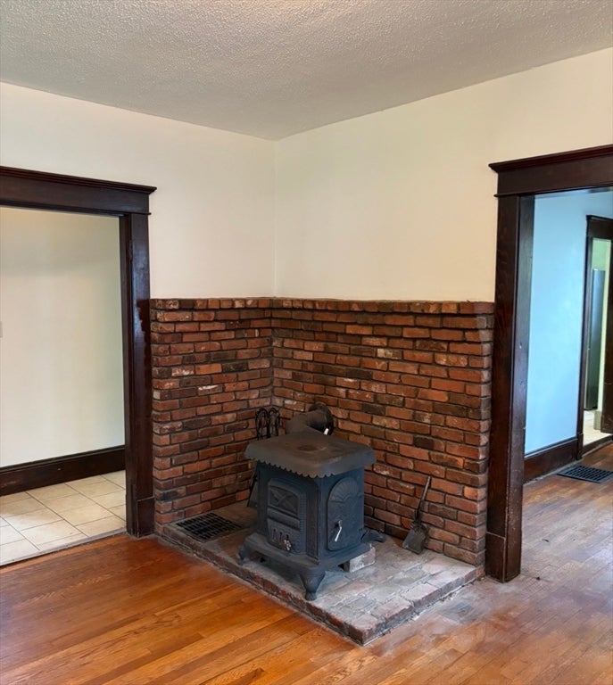 88 Carr Avenue, Agawam, MA Photo #11