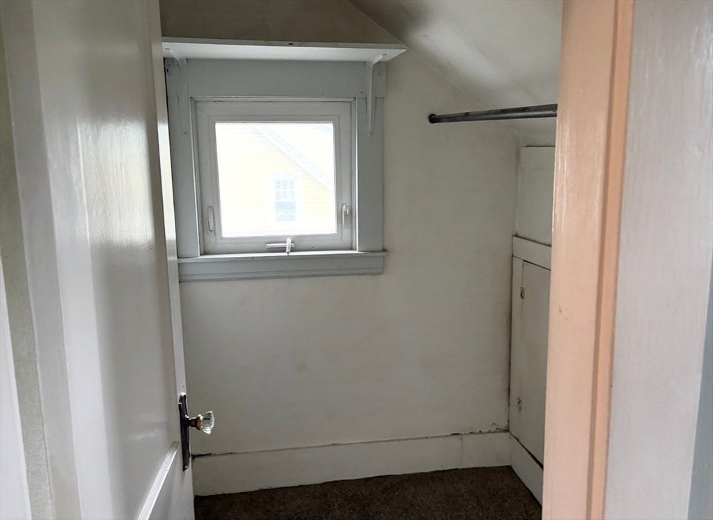 88 Carr Avenue, Agawam, MA Photo #16