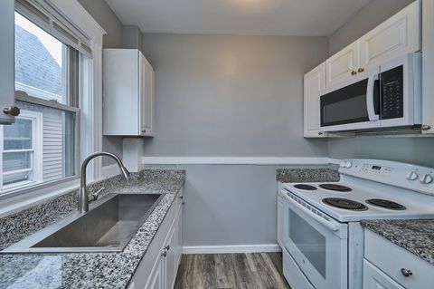 Photo of 41 Salem St #2L, Salem, MA 01970 (MLS # 73511675)