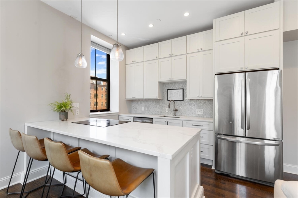 5 Appleton St 2D