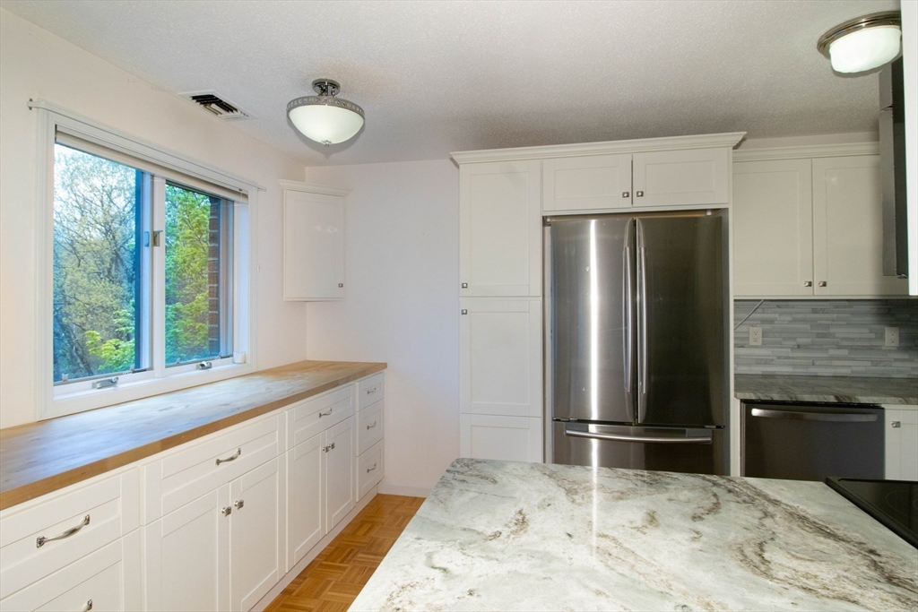 9 Ledgewood Way #29, Peabody, MA, 9 Ledgewood Way #29, Peabody, MA Photo #15