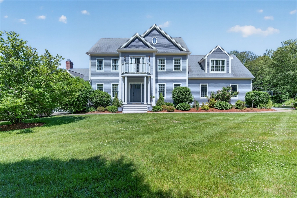2 Watkins Ln