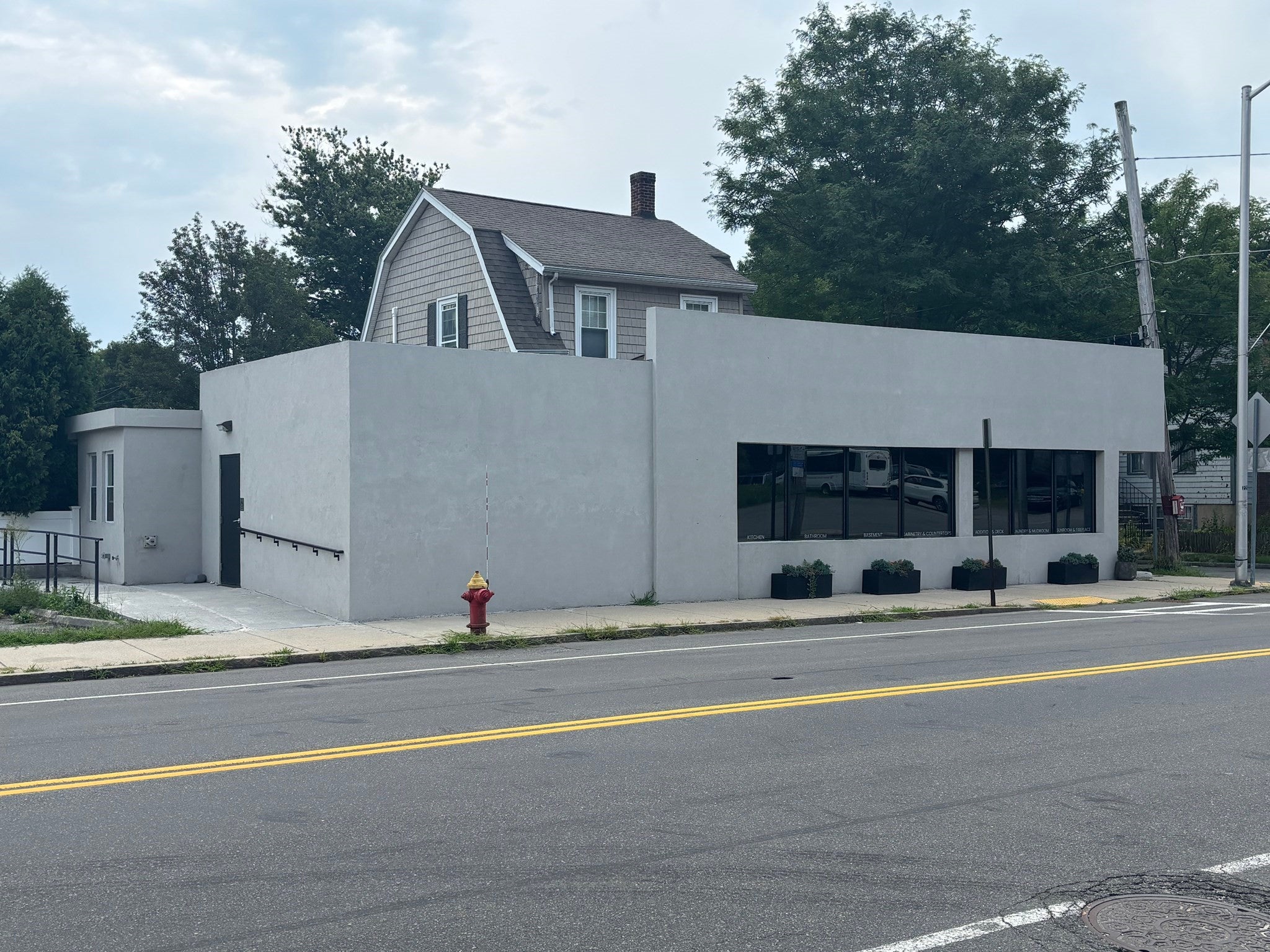 1147 Main