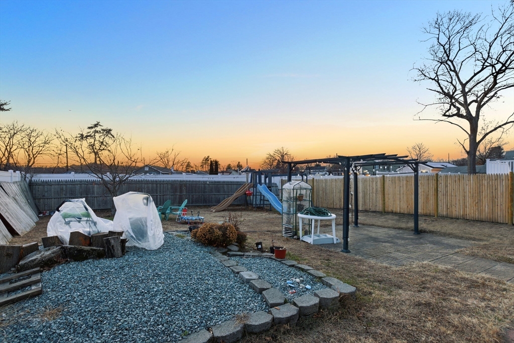 14 Mount Pleasant Ave