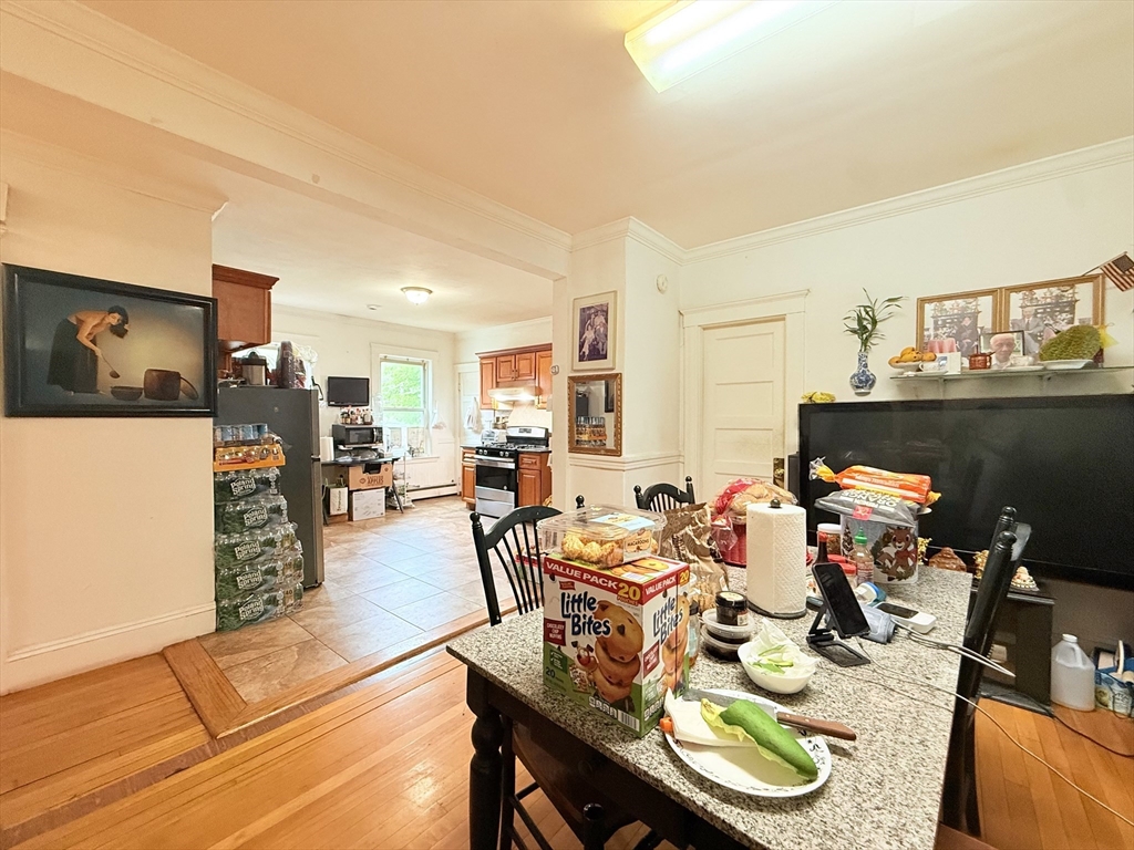 11 Edwin St, Boston, MA Photo #12