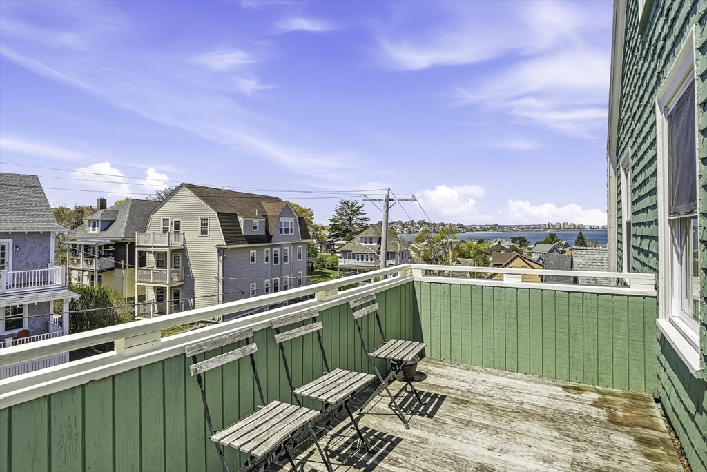 173 Grovers Ave 3