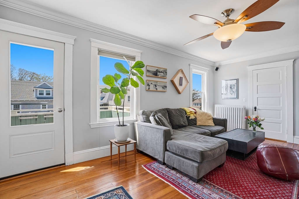 173 Grovers Ave 3
