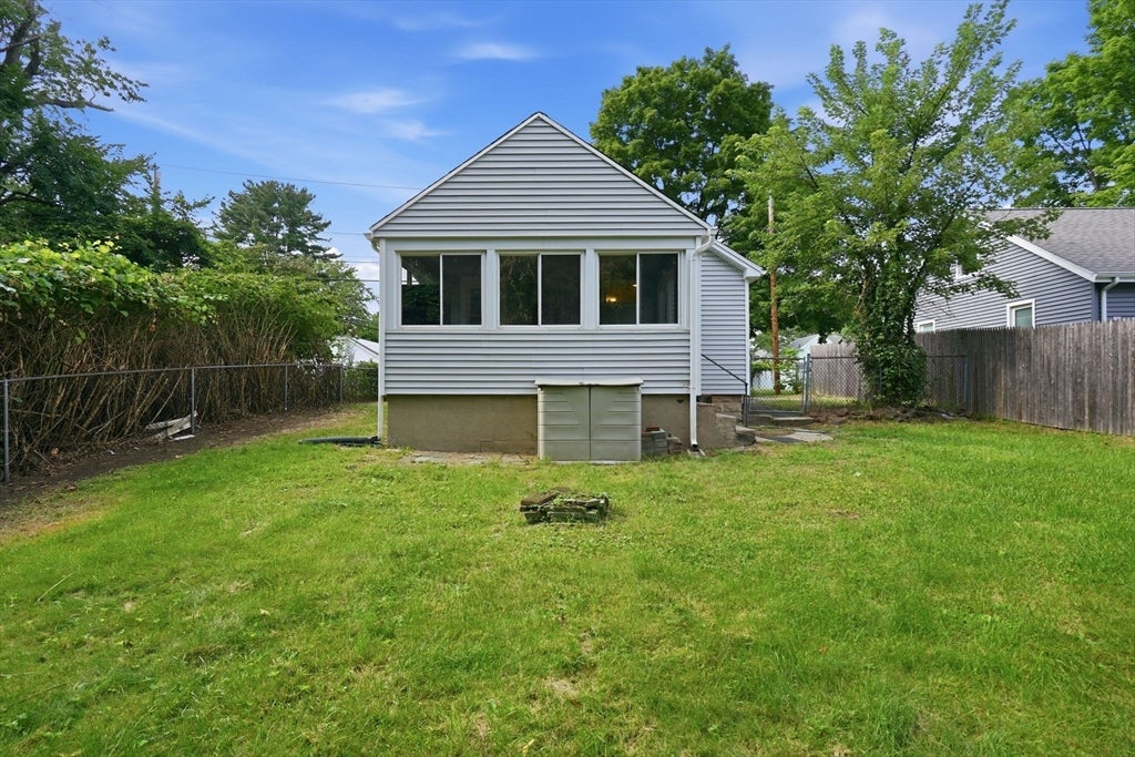 85 Silas St, Springfield, MA, 85 Silas St, Springfield, MA Photo #8