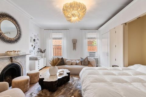 Photo of 100 Charles St #3, Boston, MA 02114 (MLS # 73479839)