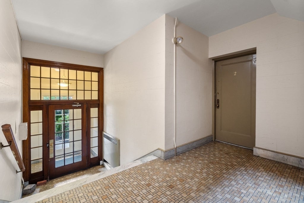 1490 Beacon St #3, Brookline, MA Photo #18