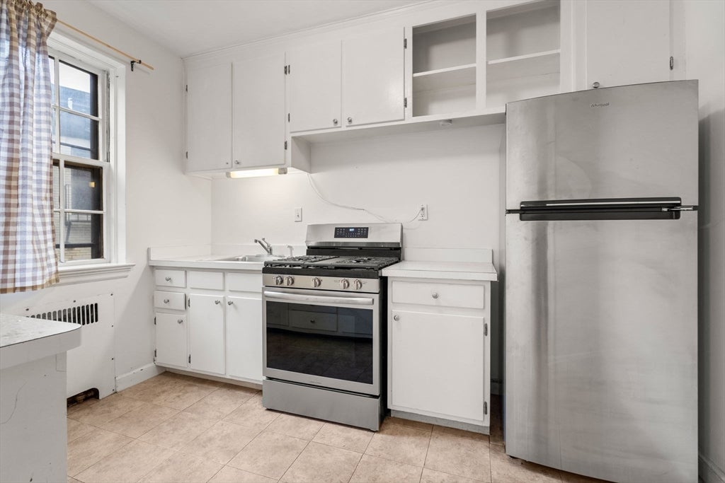 1490 Beacon St #3, Brookline, MA Photo #8