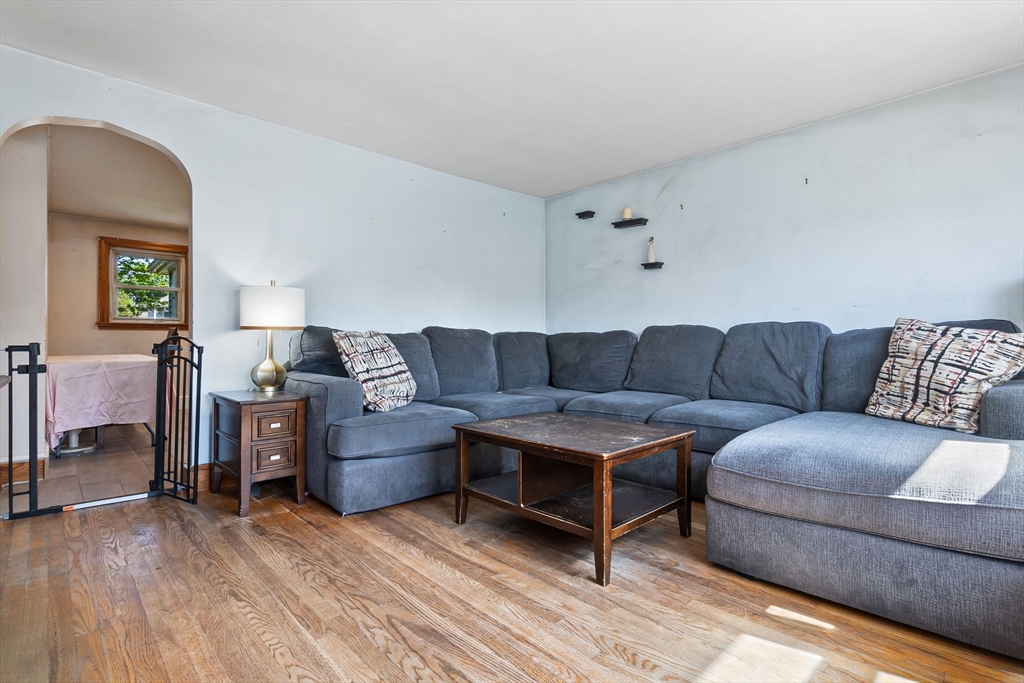 50 Elmwood Rd