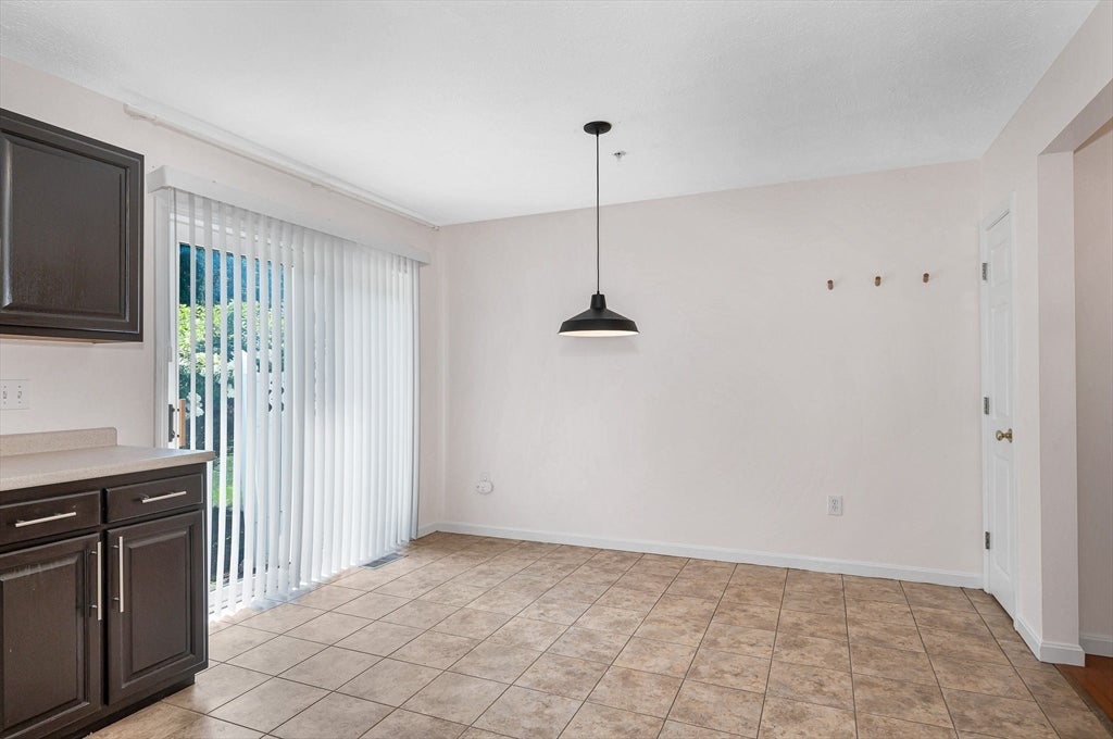 4 Georgetowne DR #4, Nashua, NH, 4 Georgetowne DR #4, Nashua, NH Photo #11