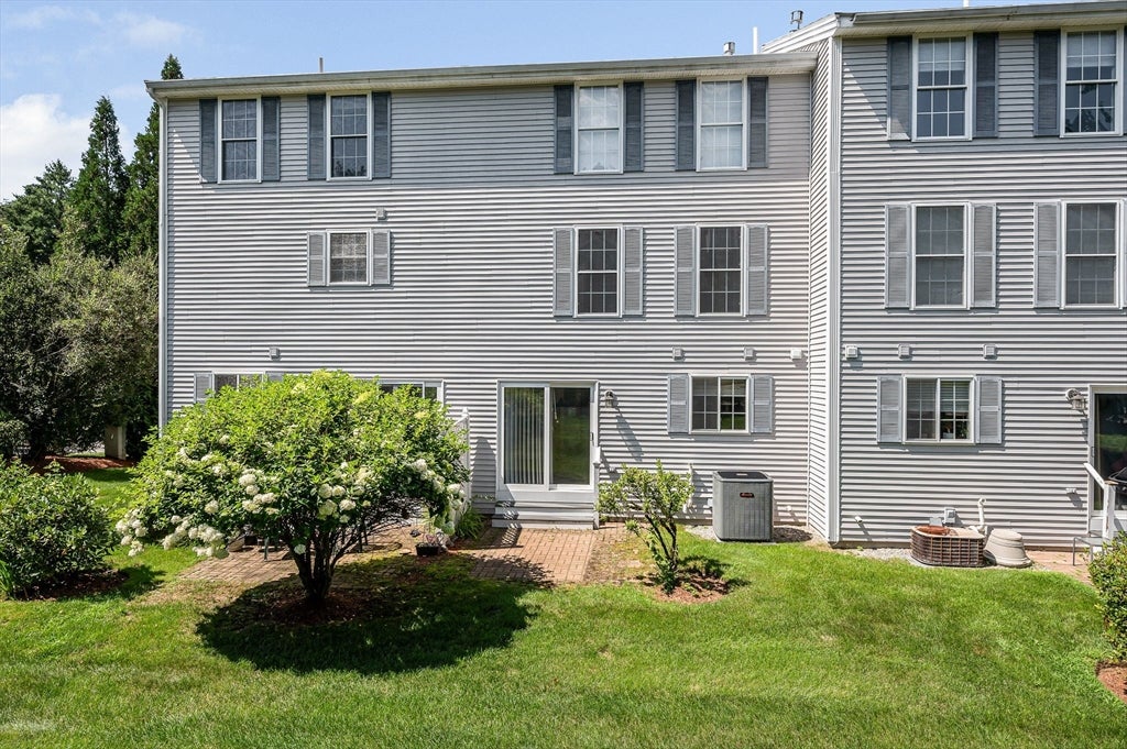 4 Georgetowne DR #4, Nashua, NH, 4 Georgetowne DR #4, Nashua, NH Photo #35