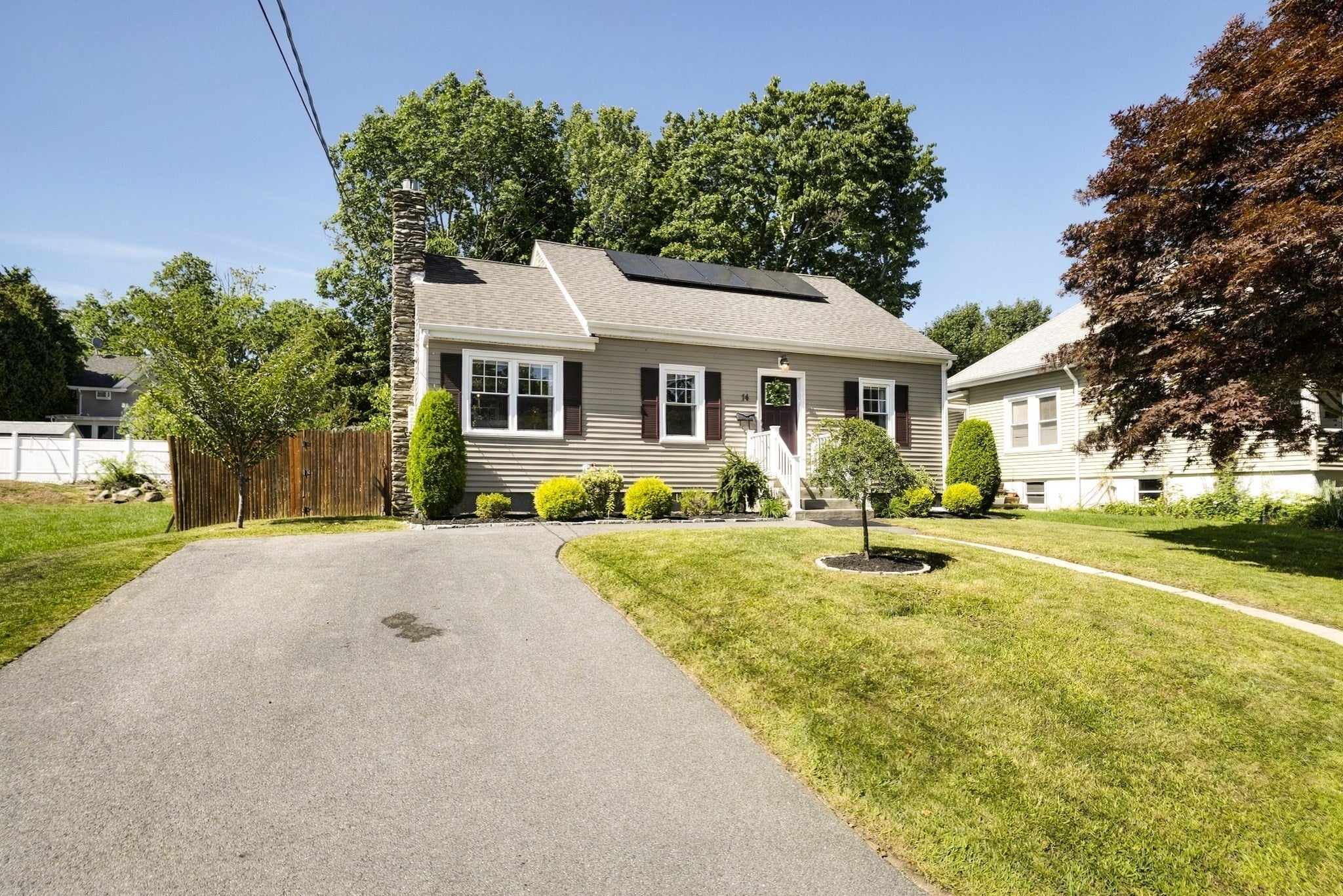 14 Macomber Ave