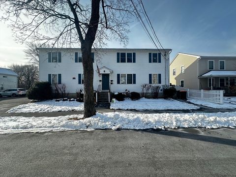 Photo of 6 Maple St #2, South Hadley, MA 01075 (MLS # 73477149)