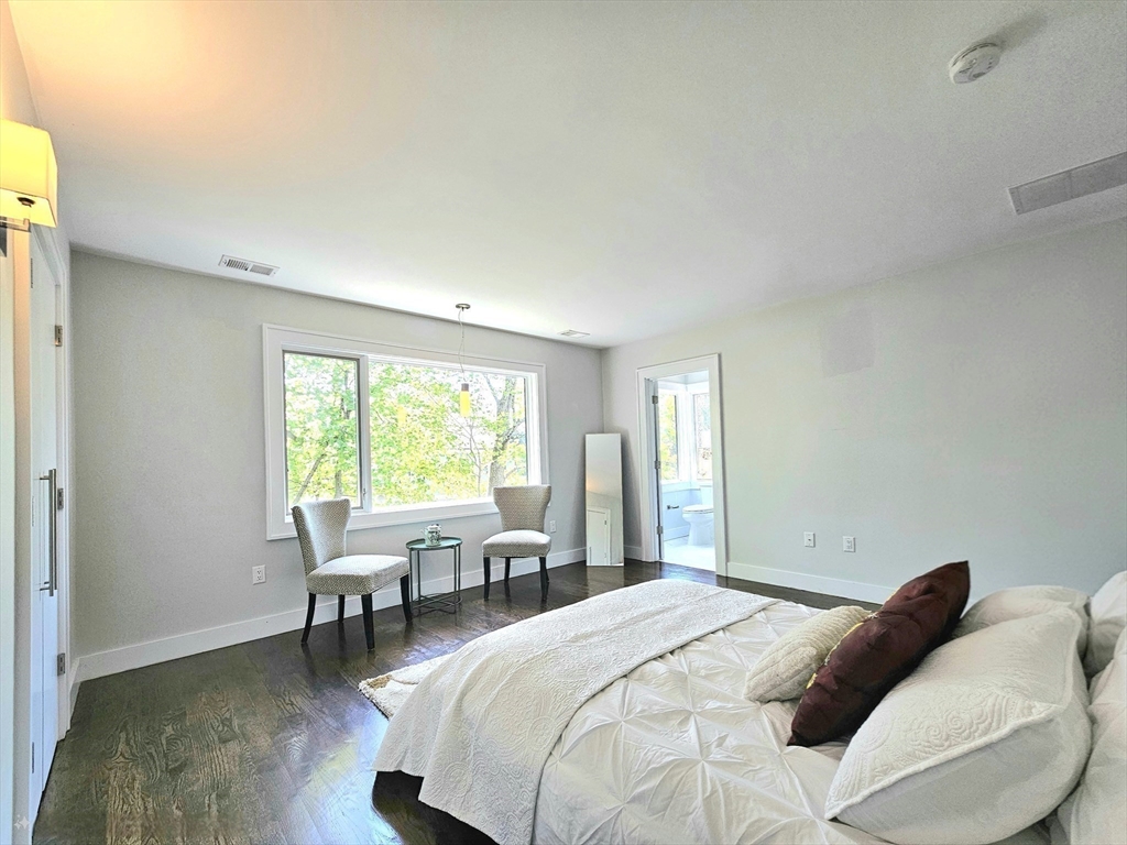 738 Watertown St, Newton, MA Photo #15