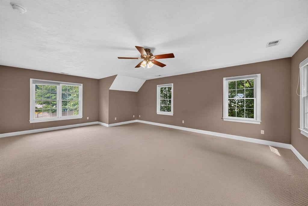 142 Holman St, Shrewsbury, MA, 142 Holman St, Shrewsbury, MA Photo #23