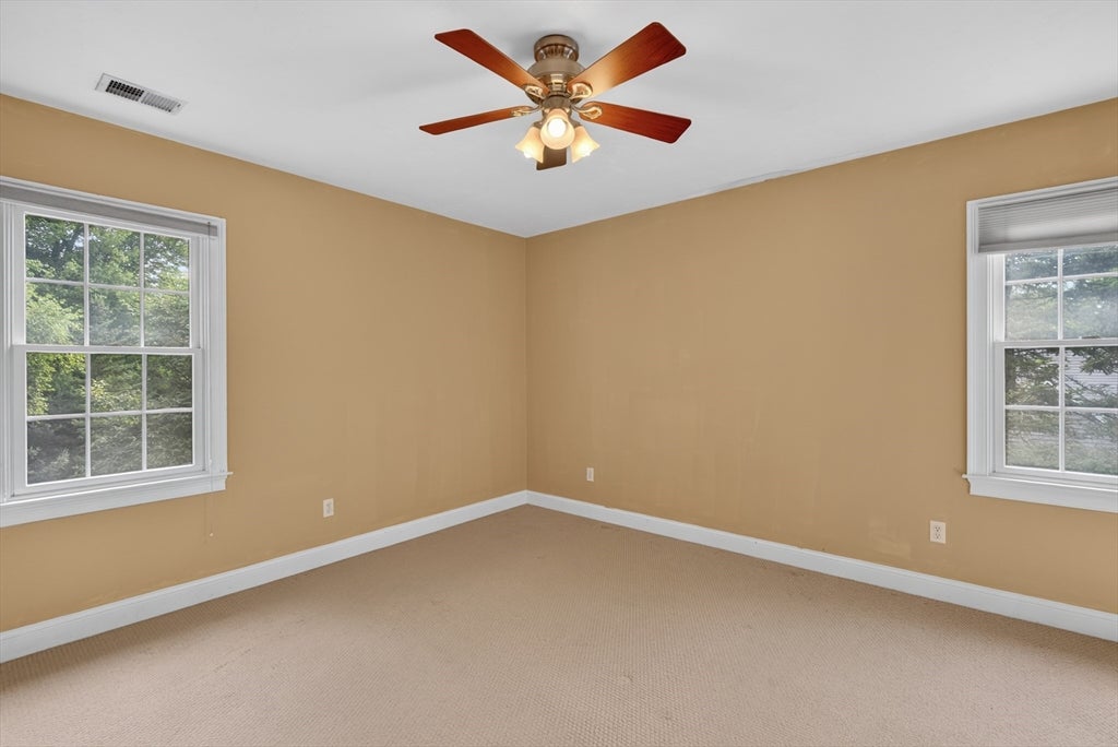 142 Holman St, Shrewsbury, MA, 142 Holman St, Shrewsbury, MA Photo #28