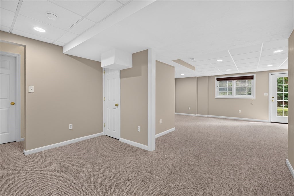 142 Holman St, Shrewsbury, MA, 142 Holman St, Shrewsbury, MA Photo #34