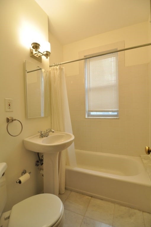 131 Park Dr 11