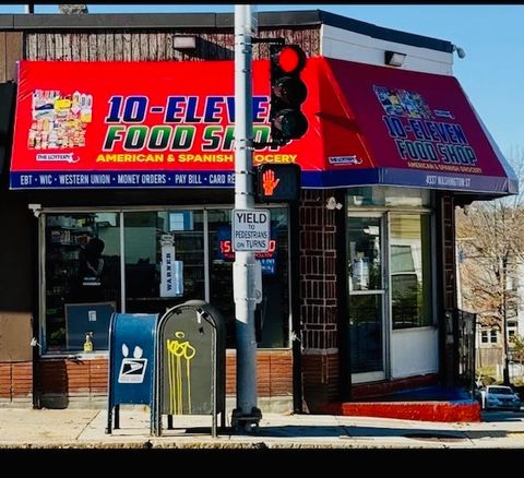 4337 Washington Street Boston MA 02131