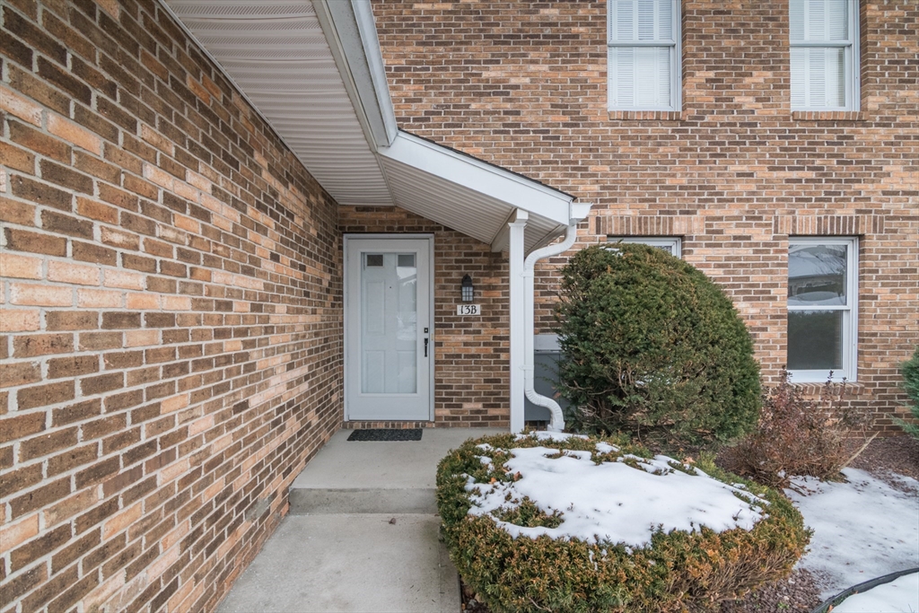 13 Castle Hills Rd B