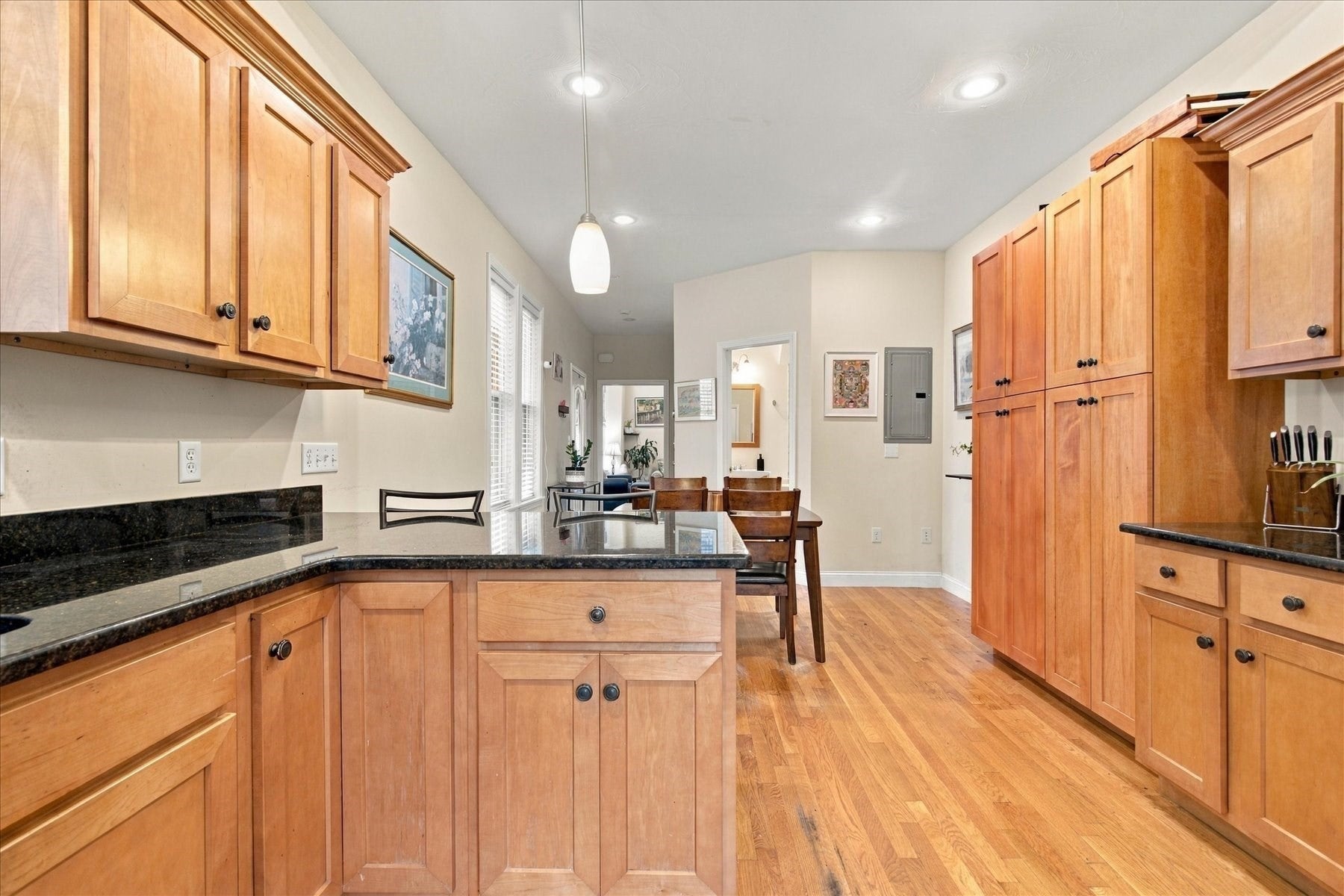 11-13 Rushmore St #11, Boston, MA Photo #7