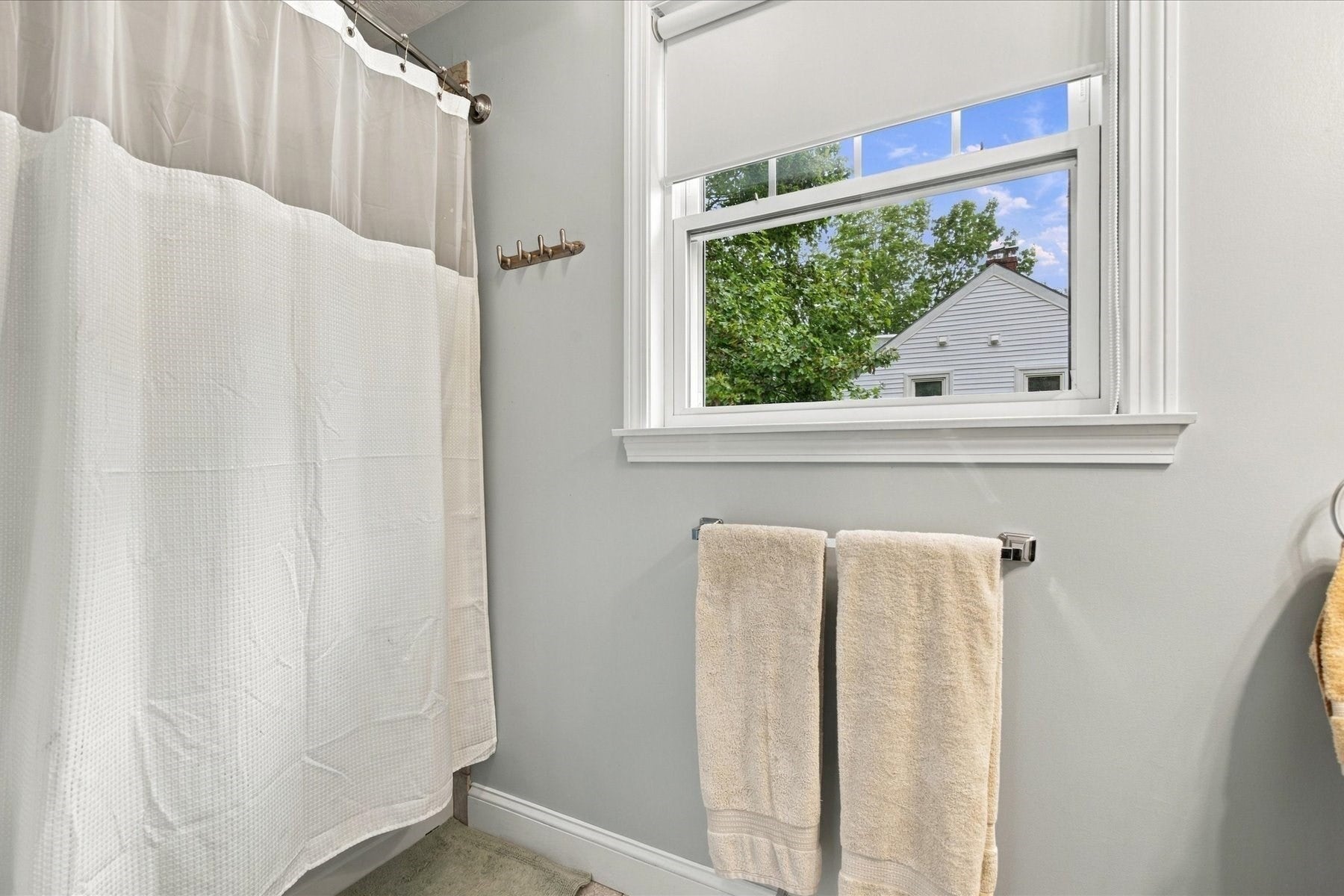 11-13 Rushmore St #11, Boston, MA Photo #12