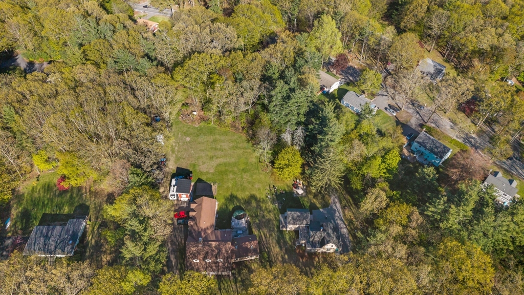 31 Mixter Rd, Holden, MA Photo #24