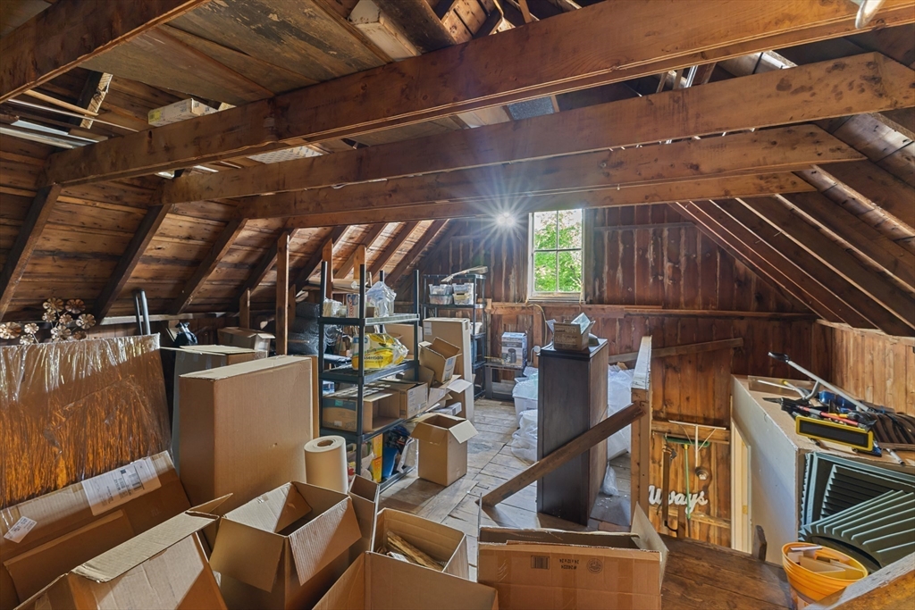 31 Mixter Rd, Holden, MA Photo #20