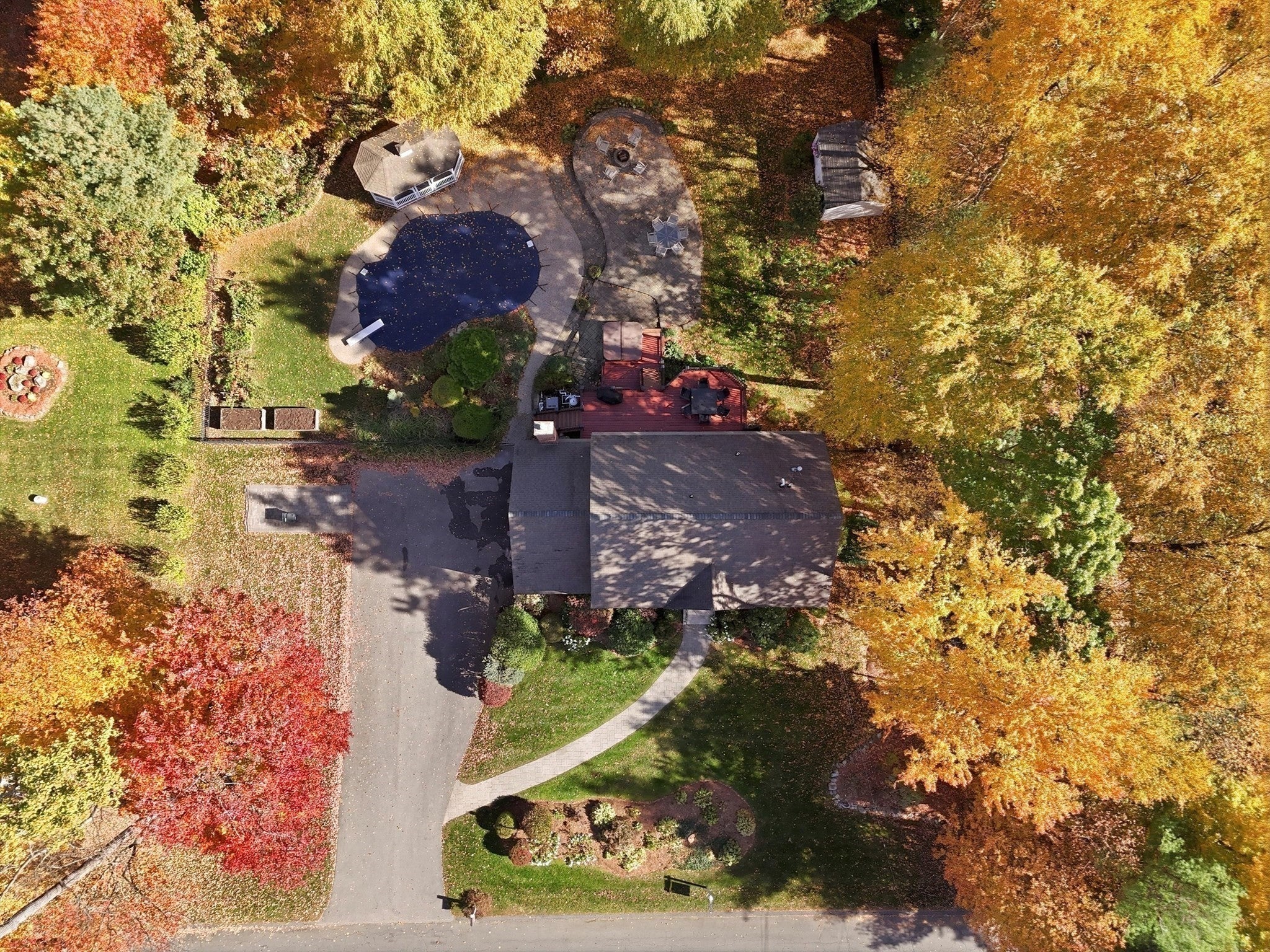 7 Country Lake Road, Methuen, MA, 7 Country Lake Road, Methuen, MA Photo #40