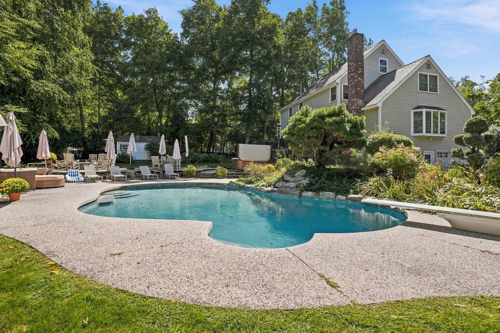7 Country Lake Road, Methuen, MA, 7 Country Lake Road, Methuen, MA Photo #34