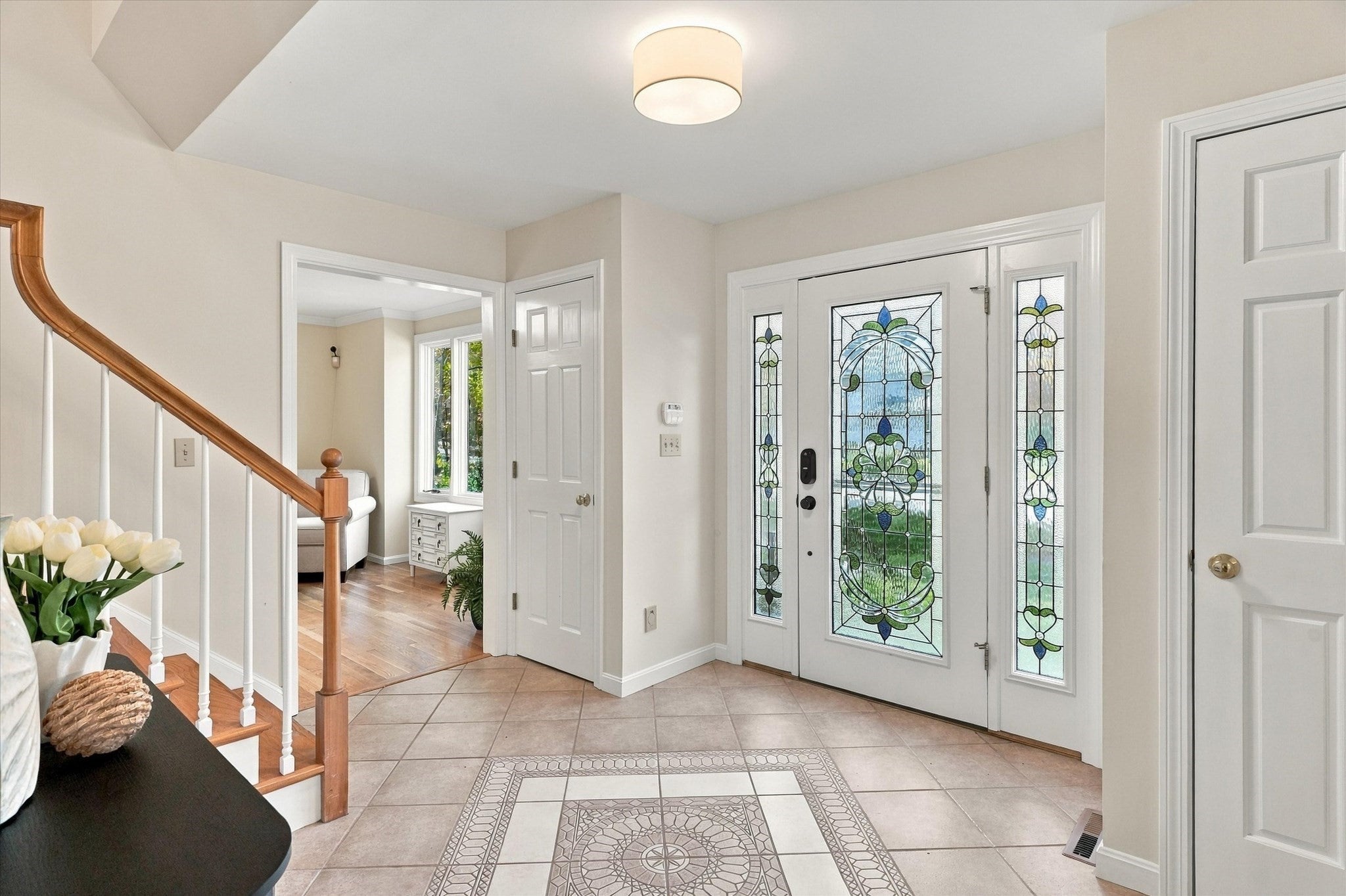 7 Country Lake Road, Methuen, MA, 7 Country Lake Road, Methuen, MA Photo #5