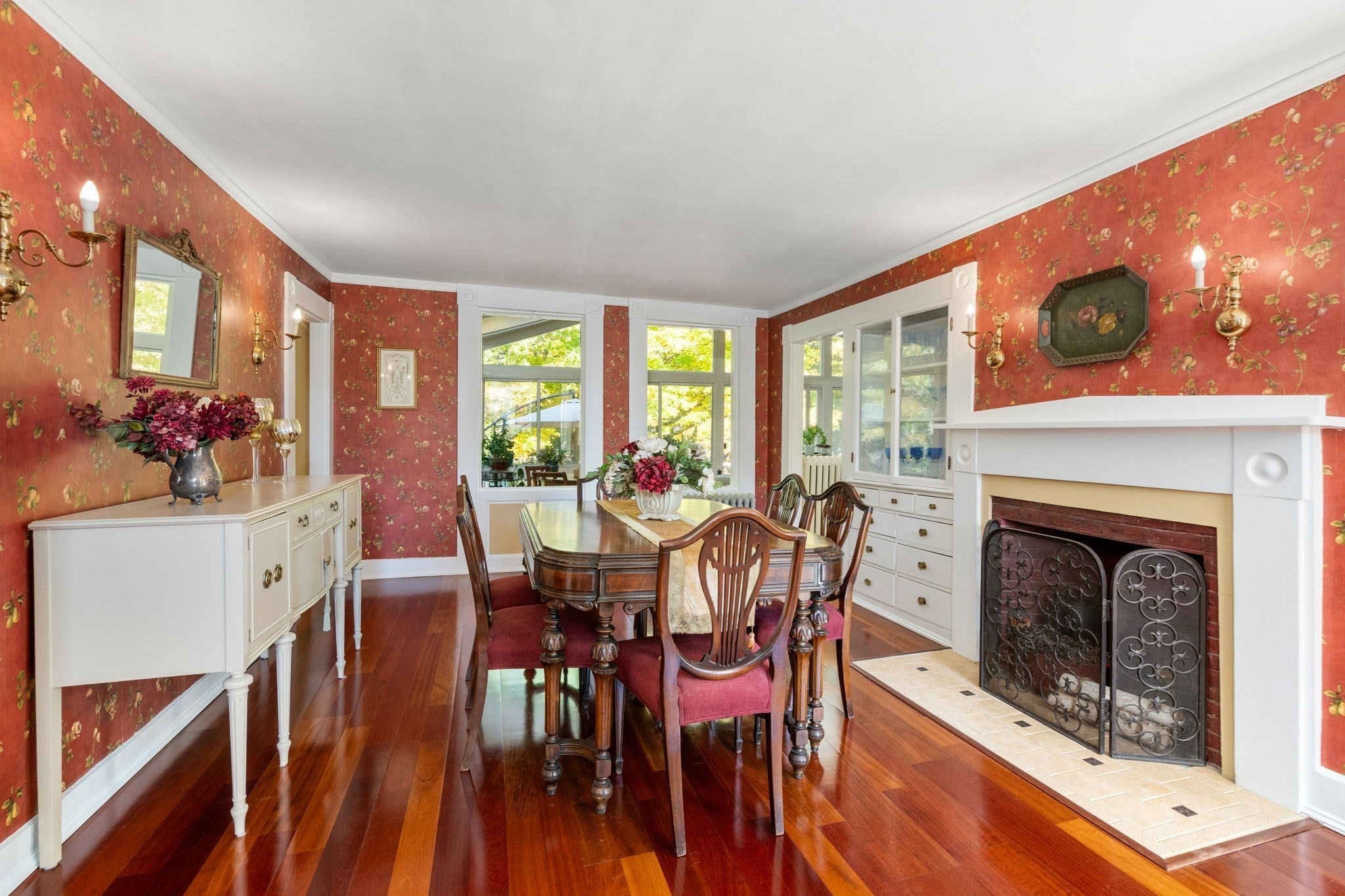 204 Village Street, Medway, MA, 204 Village Street, Medway, MA Photo #4