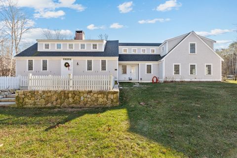 Single Family Residence in Barnstable MA 2211 Main St.jpg