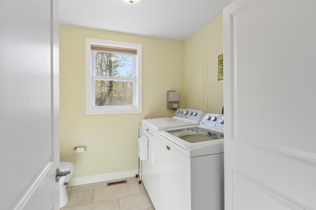 22 Fairfield Dr, Wareham, MA Photo #21