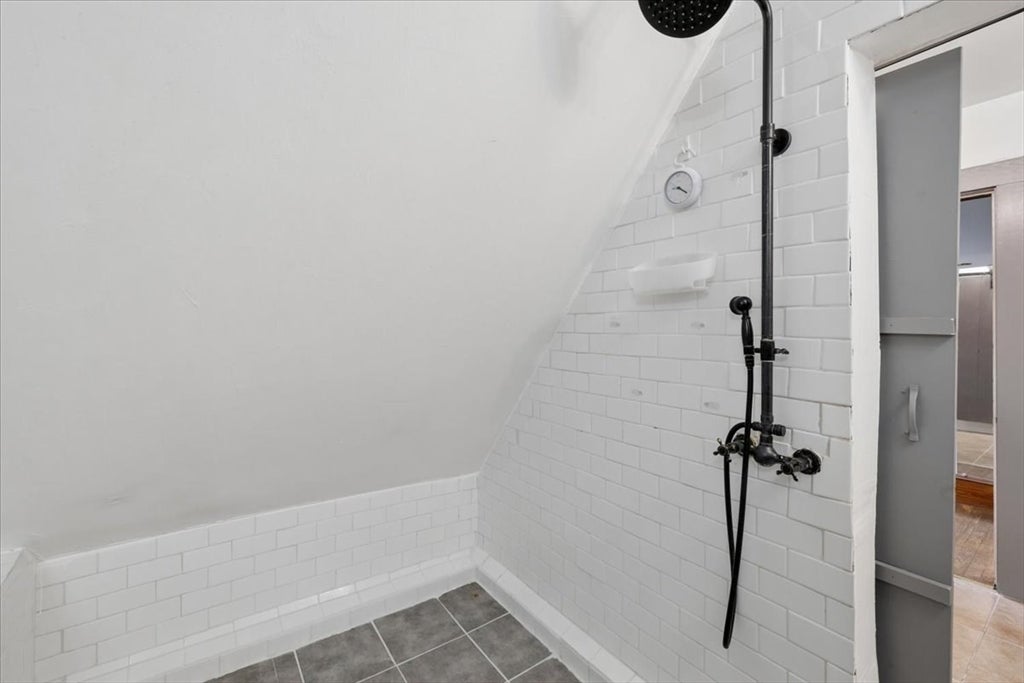 37 Laurel ST, Newport, NH, 37 Laurel ST, Newport, NH Photo #32